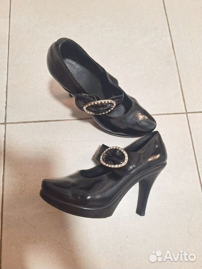 Туфли женские 39 размер