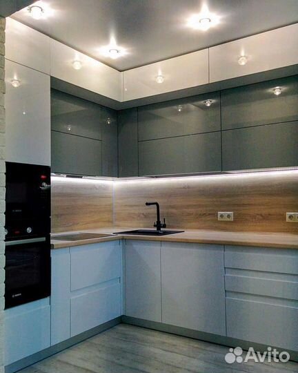 Кухня на заказ новая