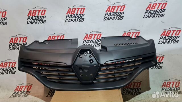 Решётка радиатора Renault Logan 2, Sandero 2