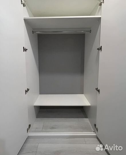 Шкаф в прихожую