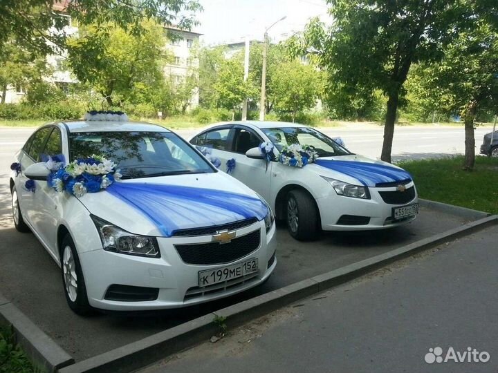 Свадебные аксессуары на машину