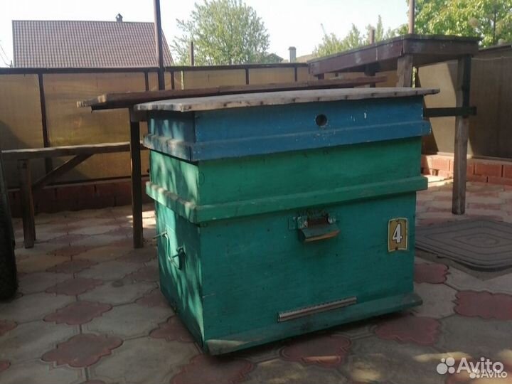 Ульи для пчел