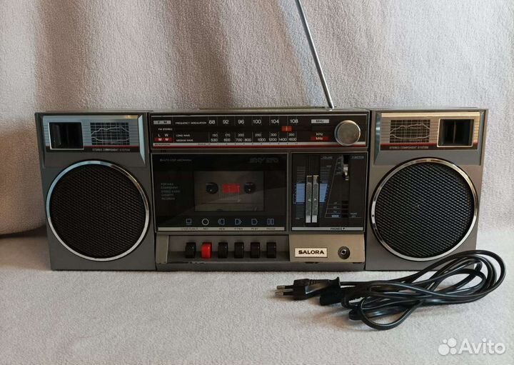 Магнитола Salora SKY-970 Финляндия