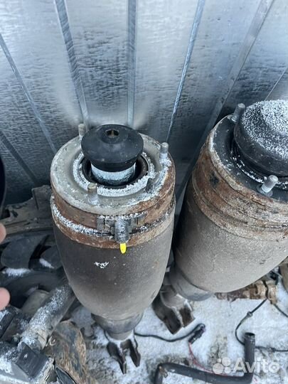 Пневмостойка передняя range rover l322
