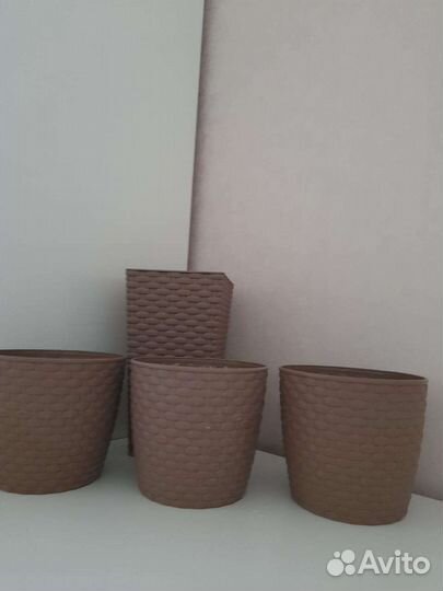 Кашпо горшок для цветов