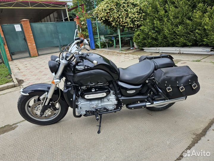 Triumph Rocket 3