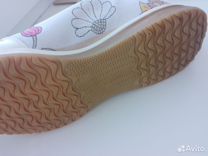 Кроссовки 38 размер