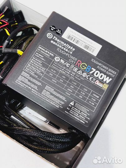 Мощный блок питания с подсветкой 700W