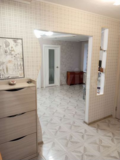 3-к. квартира, 63 м², 3/5 эт.