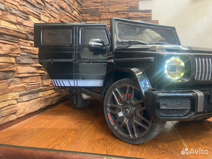 Детский электромобиль mercedes amg g63