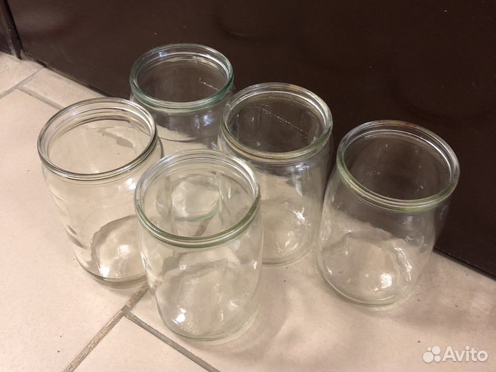 Банки в ассортименте бесплатно