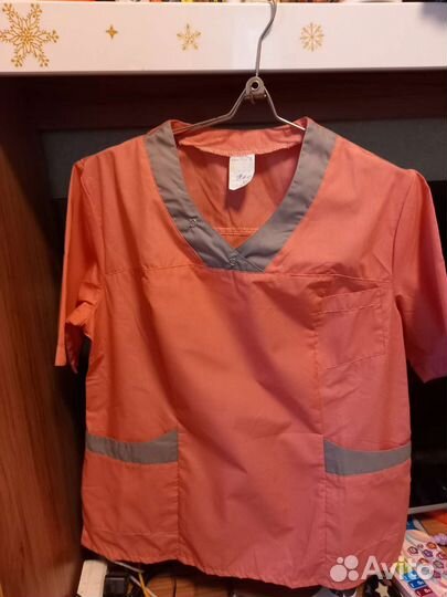 Новый медицинский костюм 48 размер