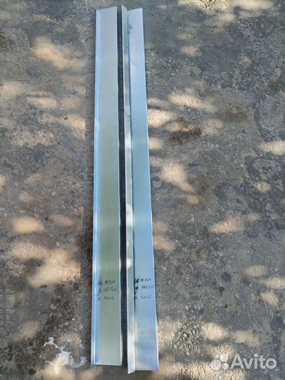 Подоконник металлический