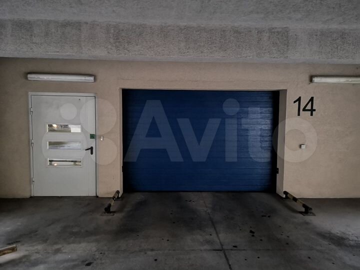 Машиноместо, 14 м²