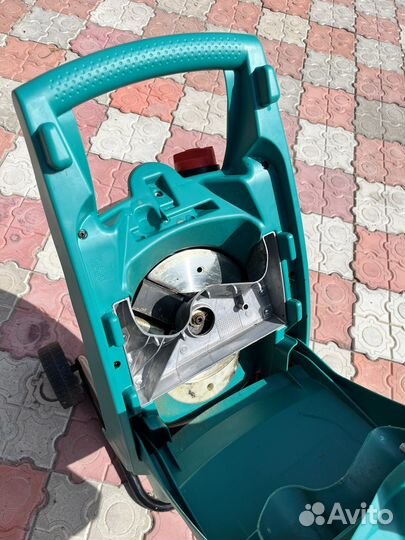 Измельчитель садовый Bosch AXT rapid 2200