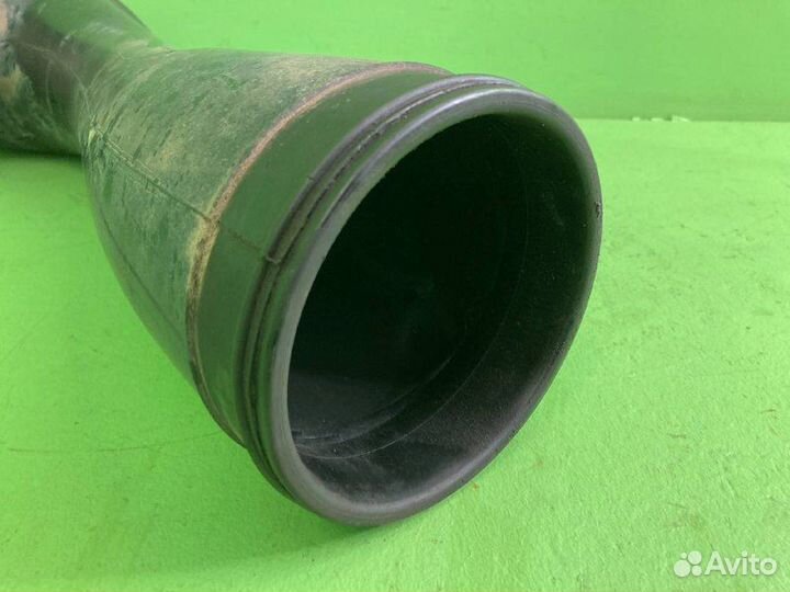 Патрубок фильтра воздушного MAN TGA