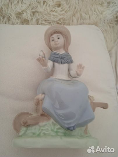 Фарфоровые статуэтки