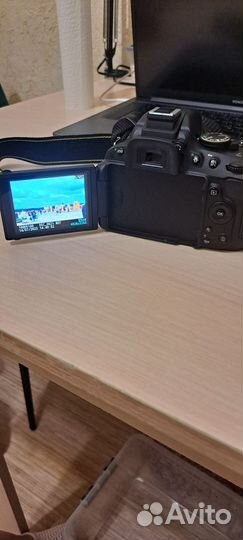 Зеркальный фотоаппарат Nikon D5100