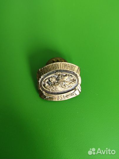 Значки Разные новые