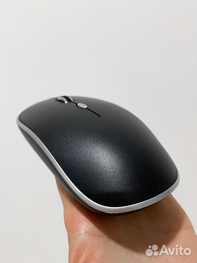 Беспроводная компьютерная мышь черная