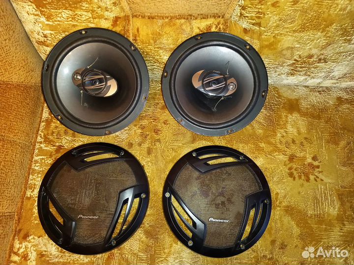 Продам трехполосные а/м колонки пионер тs-A2503i