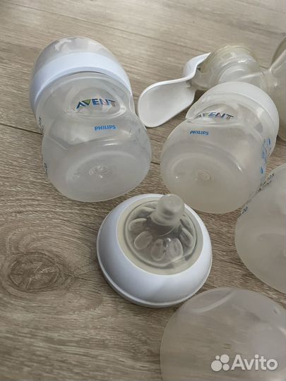 Молокоотсос avent ручной с бутылочками