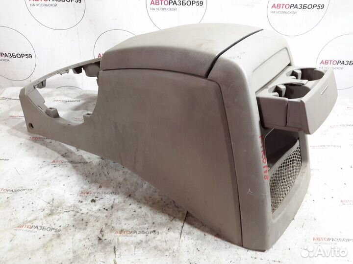 Подлокотник SsangYong Kyron