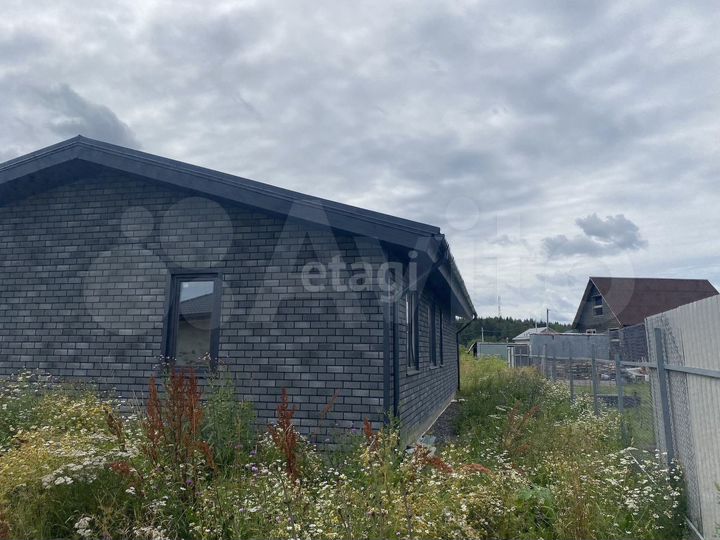 Коттедж 140 м² на участке 8,3 сот.