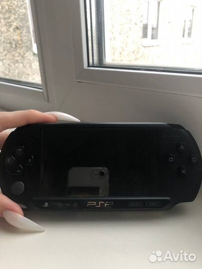 Sony psp e 1008