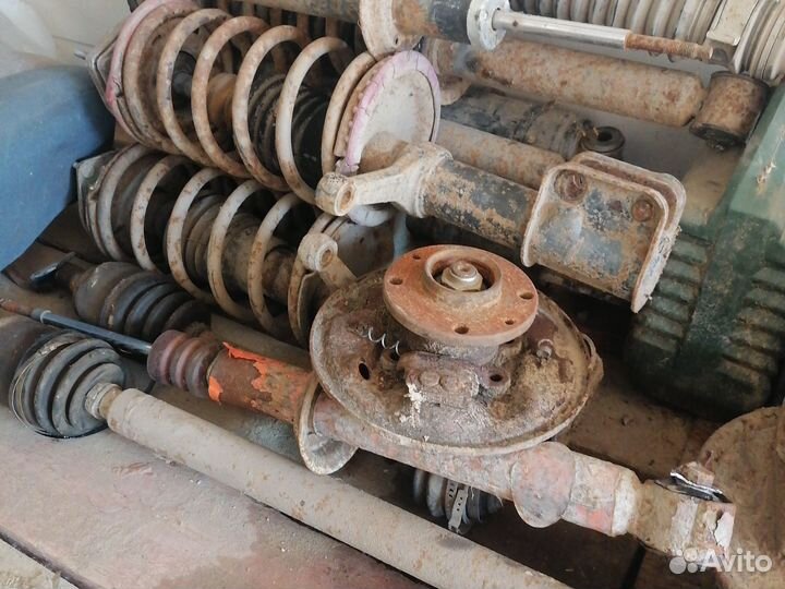 Передние стойки ваз 2110 в сборе