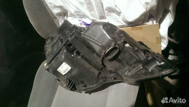 Левая фара галоген mercedes w212