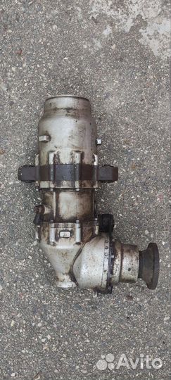 Продам передний редуктор Мерседес Виано 639 4х4