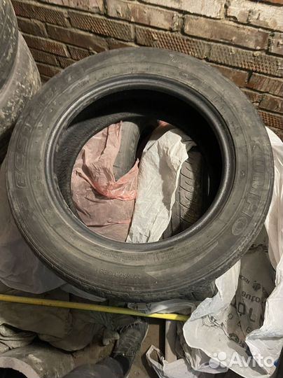 Kumho Ecsta SPT KU31 215/60 R16