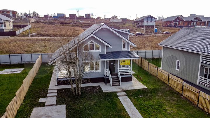 Коттедж 168 м² на участке 6 сот.