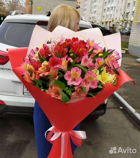 Букет из альстромерий