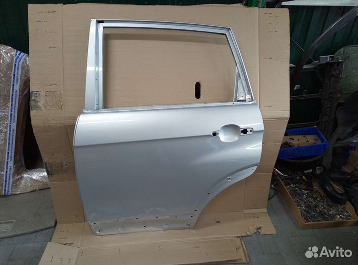 Дверь задняя левая шевроле каптива Ц 140 chevrolet