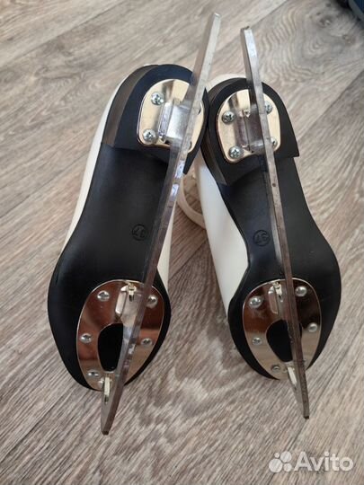 Коньки фигурные graf davos 36