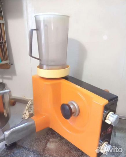 Тестомес комбайн Белка (Ankarsrum)