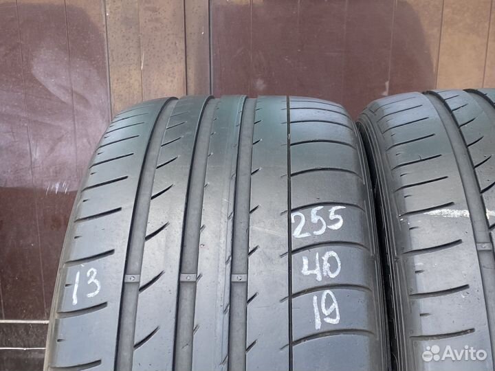 Dunlop SP QuattroMaxx 255/40 R19