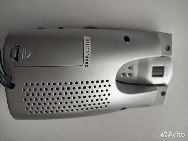 Радиобудильник-часы Hyundai H-1506