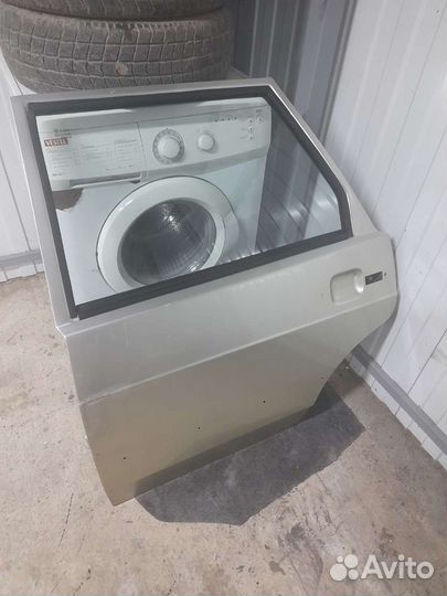 Дверь левая задняя ваз 2114