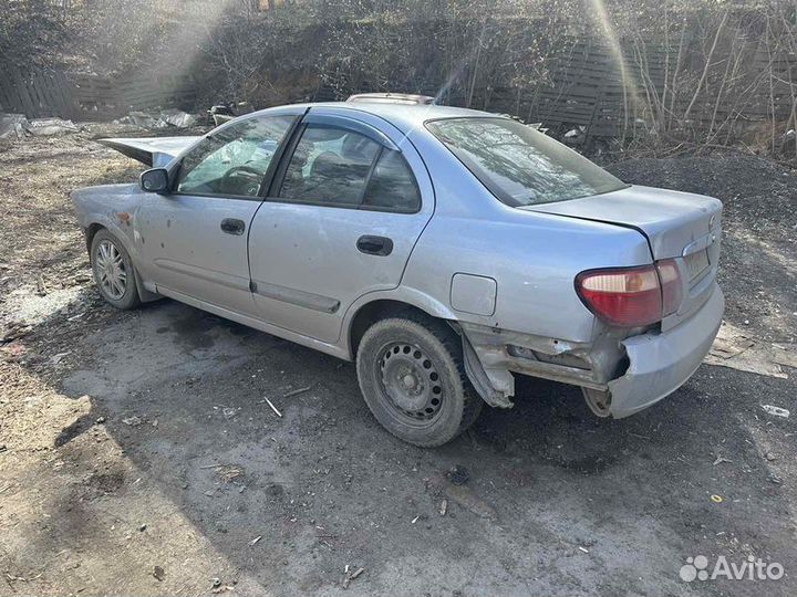 Nissan Almera (N16) II патрубок радиатора нижний