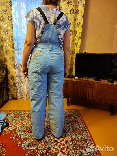 Горналыжный костюм