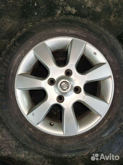 Зимние колеса r15 Nissan Tiida