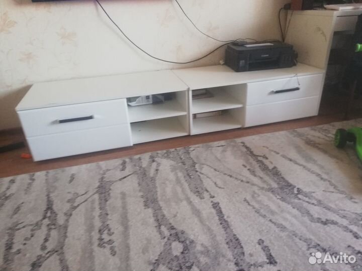 Тумба под телевизор