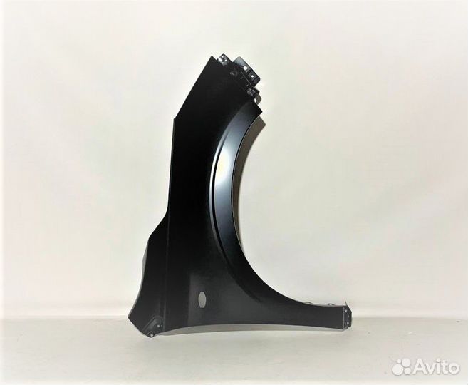 Крыло с отв. Subaru Forester 12- Правое