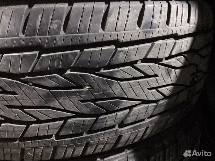 Continental ContiCrossContact LX2 215/60 R17 96H