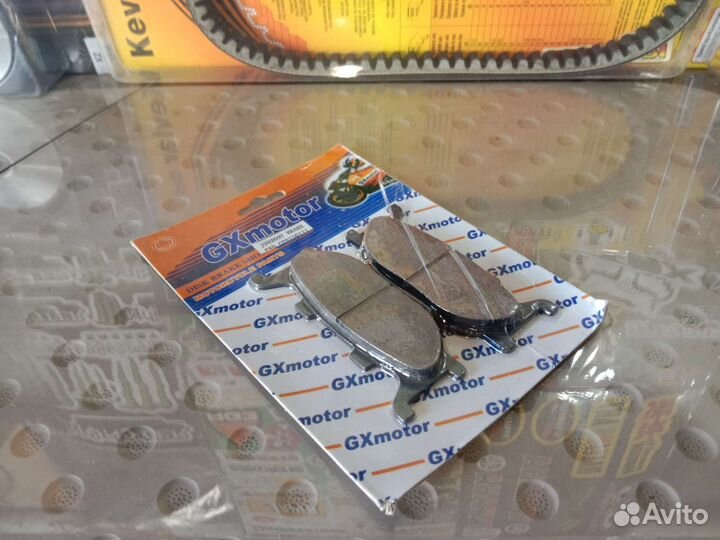 Тормозные колодки на скутер 150сс