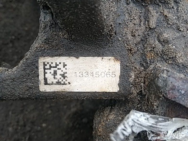 Суппорт задний Opel Astra J GTC