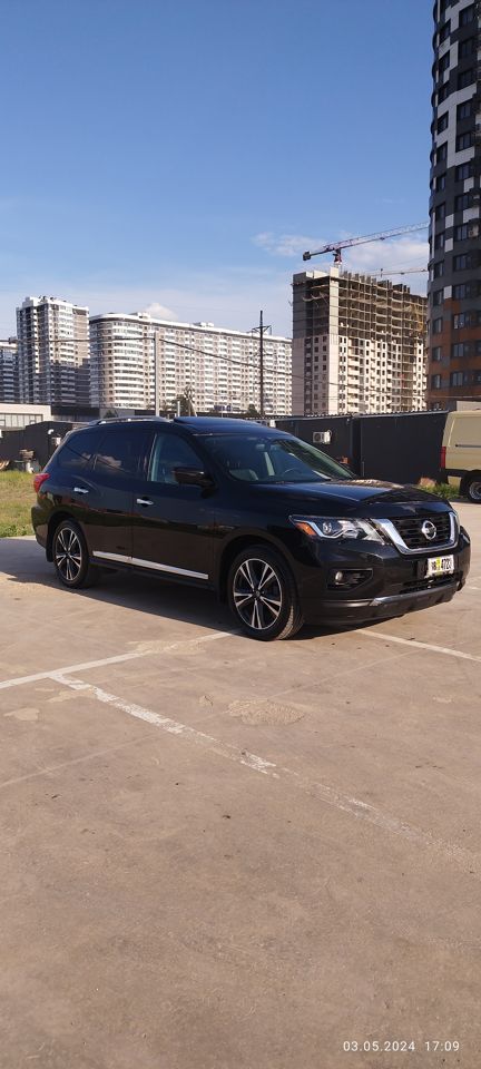 Nissan Pathfinder: фото владельца